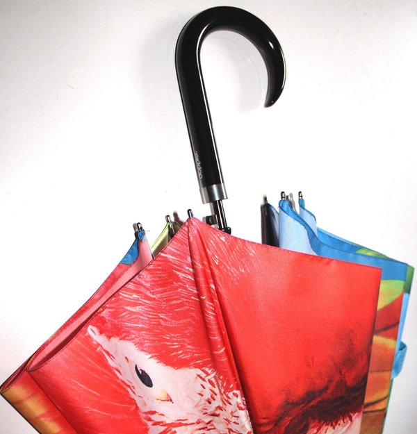 Traditional quality umbrella with bird feathers, made with modern components. 104318